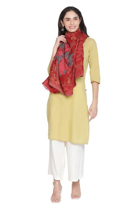 Shop Shingora Red Woven Kani Floral Pattern Stole at Aza Fashions Shop_Shingora_Red Woven Kani Floral Pattern Stole _at_Aza_Fashions