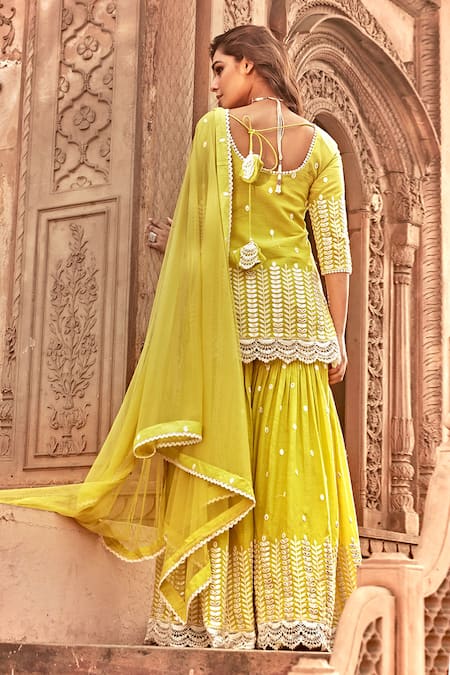 Shop Preevin Green Cotton, Tulle, Net Embroidery, Lace Round Neck Straight Kurta Set at Aza Fashions Shop_Preevin_Green Cotton, Tulle, Net Embroidery, Lace Round Neck Straight Kurta Set _at_Aza_Fashions
