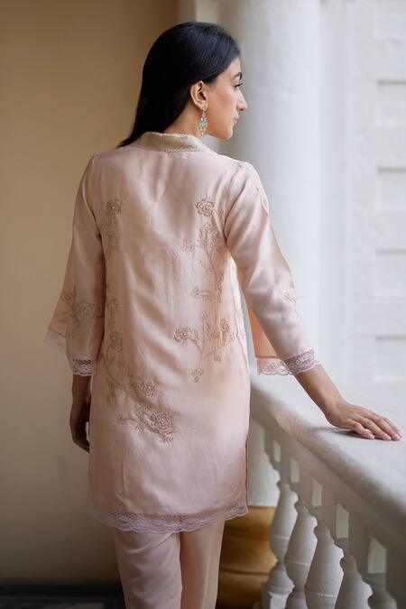 Shop Label Nimbus Peach Habutai Silk Hand Embroidered Salli V Neck Kurta Pant Set at Aza Fashions Shop_Label Nimbus_Peach Habutai Silk Hand Embroidered Salli V Neck Kurta Pant Set _at_Aza_Fashions