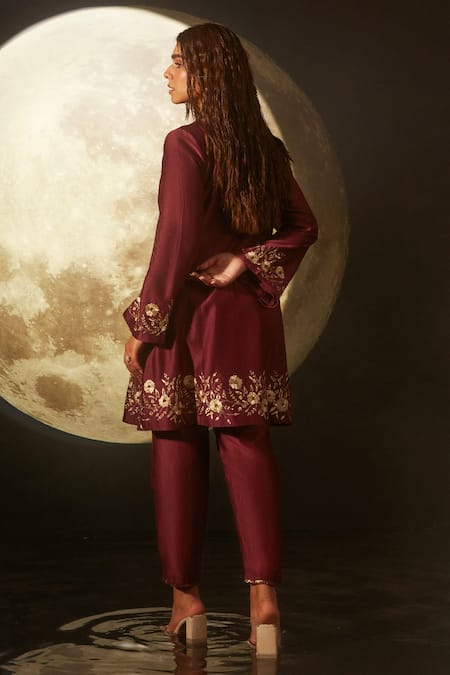 Shop Dohr India Maroon Organza, Satin, Cotton, , Chanderi, Sleeve Short Kurta Set at Aza Fashions Shop_Dohr India_Maroon Organza, Satin, Cotton, , Chanderi, Sleeve Short Kurta Set _at_Aza_Fashions