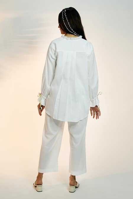Jyoti Bansal_White Cotton Embroidery Collared Love Struck Flower Applique Top And Pant Set _Online_at_Aza_Fashions