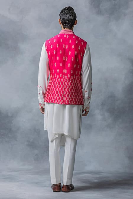 Shop Sarab Khanijou Pink Silk, Modal, Crepe Embroidery Resham Waist Coat And Kurta Set at Aza Fashions Shop_Sarab Khanijou_Pink Silk, Modal, Crepe Embroidery Resham Waist Coat And Kurta Set _at_Aza_Fashions