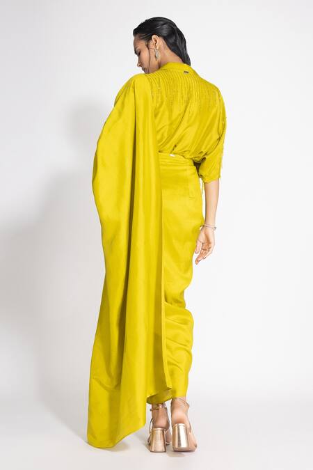 Shop 431-88 By Shweta Kapur Green Silk Cut Work Collared Masai Godet Saree With Kyra Top at Aza Fashions Shop_431-88 By Shweta Kapur_Green Silk Cut Work Collared Masai Godet Saree With Kyra Top_at_Aza_Fashions