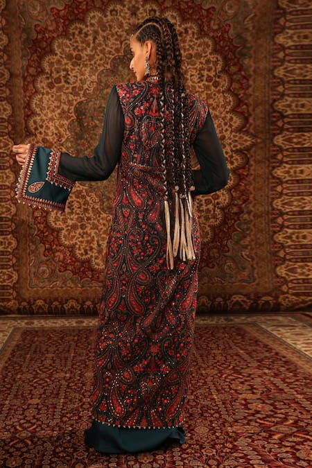 Shop_Aditi Gupta_Green Satin Woven And Embroidered Jamawar Pattern Kashida Draped Skirt Set _at_Aza_Fashions