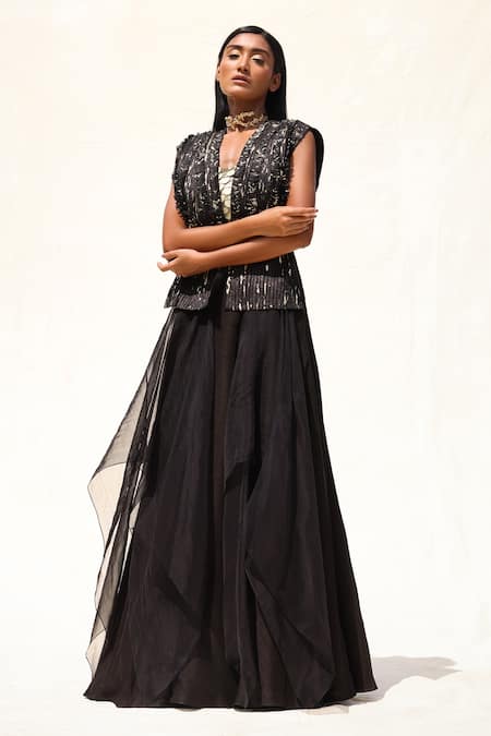 Shop_Richa Khemka_Black Bamberg Silk Embroidered And Embellished Raffia Work & Gold Jade Skirt Set _at_Aza_Fashions