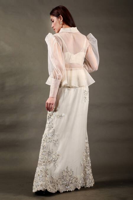 Shop_OMANA BY RANJANA BOTHRA_Ivory Organza With Lining Embroidered Floral Deep Neck Fishtail Skirt Set _at_Aza_Fashions