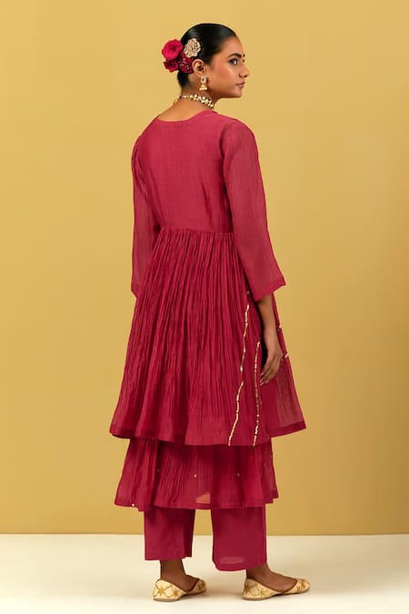 Shop Ikshita Choudhary Maroon Chanderi Embroidery V-neck Hand Jacket And Kurta Set at Aza Fashions Shop_Ikshita Choudhary_Maroon Chanderi Embroidery V-neck Hand Jacket And Kurta Set _at_Aza_Fashions