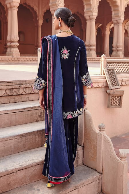 Ajiesh Oberoi Dori Work Kurta Gharara Set 