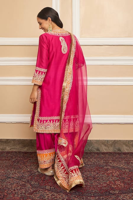 Shop Sheetal Batra Pink Dupatta Organza, Kurta Pure Chanderi, Salwar Embroidered Set at Aza Fashions Shop_Sheetal Batra_Pink Dupatta Organza, Kurta Pure Chanderi, Salwar Embroidered Set _at_Aza_Fashions