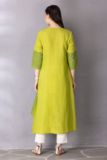 Shop Tanu Malhotra Green Cotton, Linen Embroidery, Applique Placed Lotus Pattern Tunic With Pant at Aza Fashions Shop_Tanu Malhotra_Green Cotton, Linen Embroidery, Applique Placed Lotus Pattern Tunic With Pant _at_Aza_Fashions