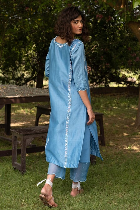 Shop Zoon Blue , Chanderi, Cotton, Organza Embroidery, Beads Panelled Kurta Set at Aza Fashions Shop_Zoon_Blue , Chanderi, Cotton, Organza Embroidery, Beads Panelled Kurta Set _at_Aza_Fashions
