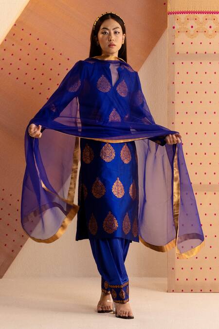 Shop Joskai Studio Blue , Satin, Organza Zari, Embroidery Mandarin Handwoven Kurta Set at Aza Fashions Shop_Joskai Studio_Blue , Satin, Organza Zari, Embroidery Mandarin Handwoven Kurta Set_at_Aza_Fashions