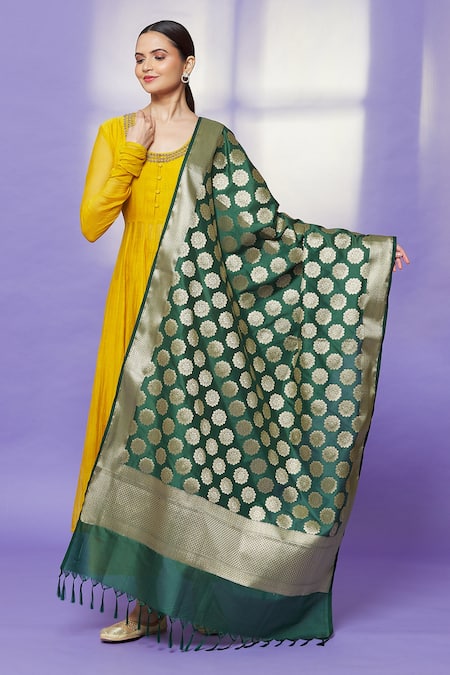 Shop Naintara Bajaj Green Zari, Tassels Banarasi Art Silk Floral Dupatta at Aza Fashions Shop_Naintara Bajaj_Green Zari, Tassels Banarasi Art Silk Floral Dupatta _at_Aza_Fashions