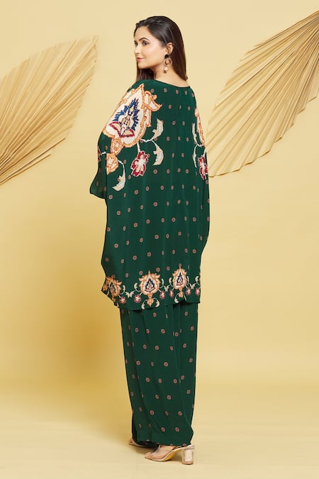 Shop Rajat K Tangri Green Boat Neck Abstract Floral Kaftan And Pant Set at Aza Fashions Shop_Rajat K Tangri_Green Boat Neck Abstract Floral Kaftan And Pant Set _at_Aza_Fashions