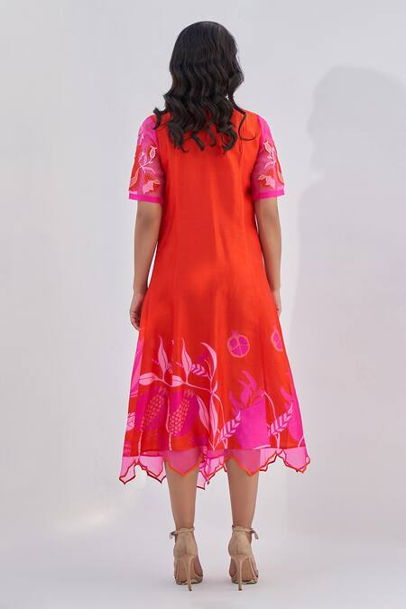Shop_Archana Shah_Red Silk Pomegranate Round Radiant Pomo Pattern Tunic _at_Aza_Fashions