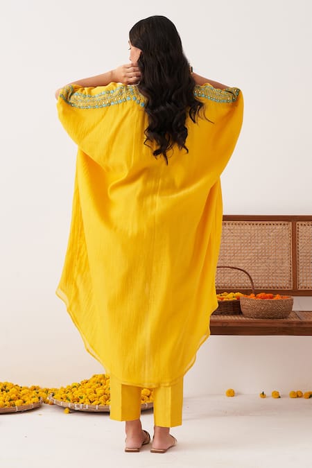 Shop Shipraa Grover Yellow Chanderi Embroidery V-neck Shia Kaftan And Pant Set at Aza Fashions Shop_Shipraa Grover_Yellow Chanderi Embroidery V-neck Shia Kaftan And Pant Set _at_Aza_Fashions