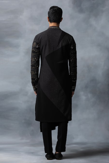 Sarab Khanijou Panelled Kurta Set 