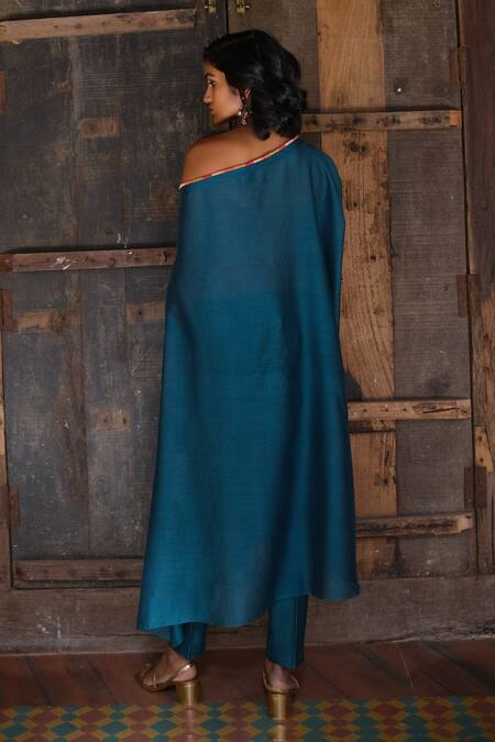 Shop_Shikha Mehta_Green Silk Chanderi Thread One Shoulder Kaftan And Pant Set _at_Aza_Fashions