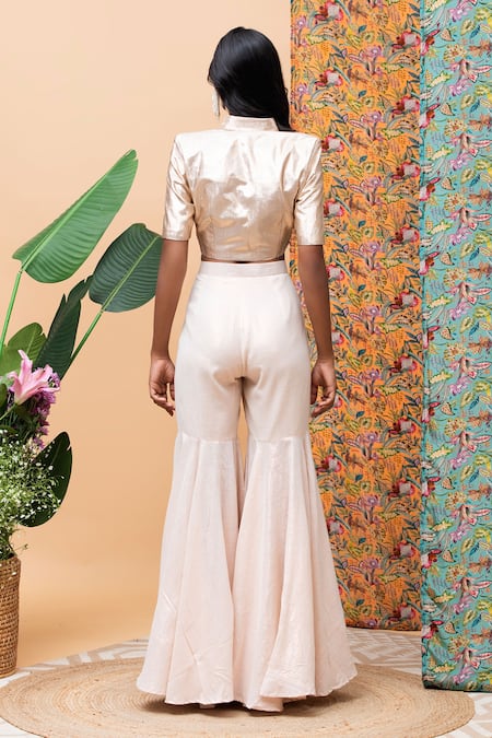 Rishi And Vibhuti Daisy Deep Shirt & Flared Pant Set 