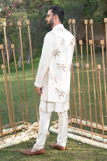 Shop_Soniya G_Ivory Silk Embroidery Leather Embellished Bundi And Kurta Set _at_Aza_Fashions