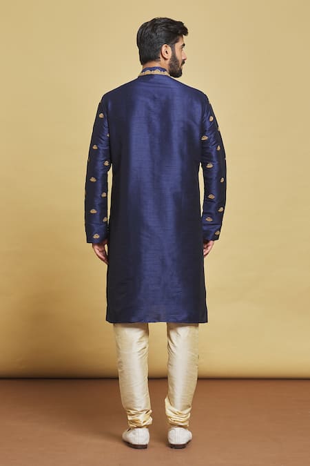 Arihant Rai Sinha Lotus Embroidered Kurta Set 