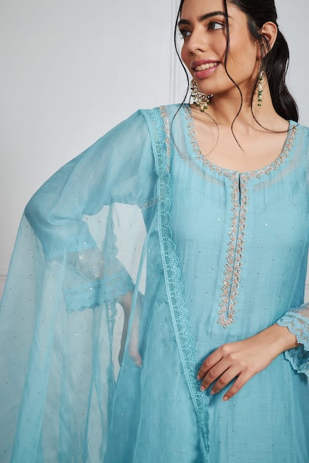 Shop Label Mansi Nagdev Blue Chanderi Mirrors Round Neck Rudainah Resham Placement Embroidered Kurta Set at Aza Fashions Shop_Label Mansi Nagdev_Blue Chanderi Mirrors Round Neck Rudainah Resham Placement Embroidered Kurta Set _at_Aza_Fashions