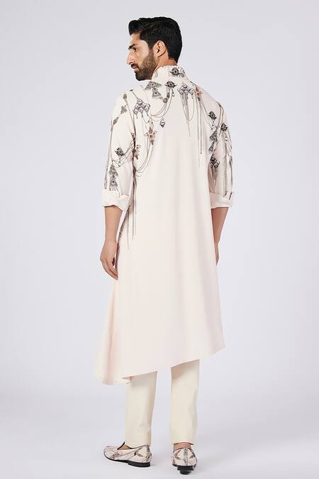 Shop S&N By Shantnu Nikhil Off White Crepe, Jersey Embroidery Crest Kurta at Aza Fashions Shop_S&N By Shantnu Nikhil_Off White Crepe, Jersey Embroidery Crest Kurta_at_Aza_Fashions