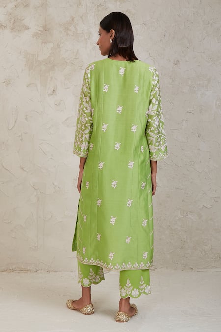 Shop Sue Mue Green Chanderi Embroidery Split V-neck Hanan Aari Work Kurta Pant Set at Aza Fashions Shop_Sue Mue_Green Chanderi Embroidery Split V-neck Hanan Aari Work Kurta Pant Set _at_Aza_Fashions