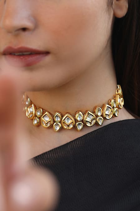 Shop Do Taara Gold Plated Kundan Choker Necklace at Aza Fashions Shop_Do Taara_Gold Plated Kundan Choker Necklace _at_Aza_Fashions