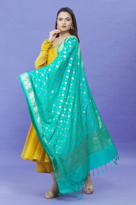 Shop Naintara Bajaj Green Brocade Embroidery Garden Woven Dupatta at Aza Fashions Shop_Naintara Bajaj_Green Brocade Embroidery Garden Woven Dupatta _at_Aza_Fashions