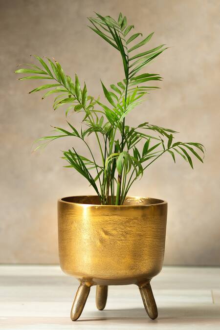 S. G. Home Gold Metal Rustic Planter 2
