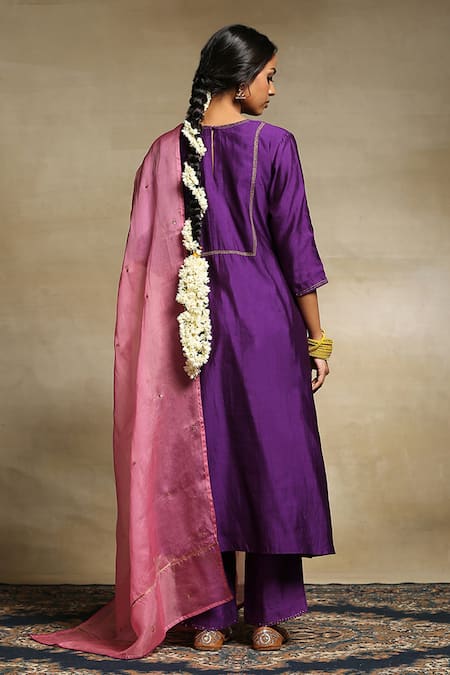 Shop_Weaver Story_Purple Dupatta Organza, Handwoven Pure Chanderi, Kurta Embroidered Pockets Set _at_Aza_Fashions