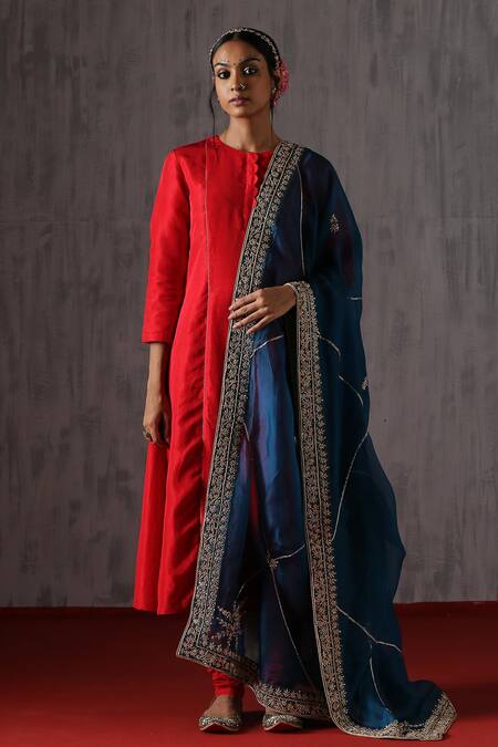 Shop_Weaver Story_Blue Organza Hand Embroidery Barfi Stitch Dupatta _at_Aza_Fashions