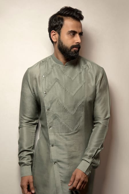 Darshika Menswear Pintuck Kurta Set 
