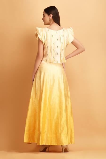 Label Ivish_Cream Viscose Embroidered Bead Round Pleated Drop Top With Ombre Skirt _Online_at_Aza_Fashions