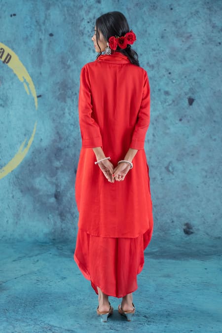 Shop Kacha Tanka Red Cotton Satin Applique Floral Round Neck Rose Pattern Kurta Set at Aza Fashions Shop_Kacha Tanka_Red Cotton Satin Applique Floral Round Neck Rose Pattern Kurta Set _at_Aza_Fashions