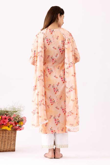 Shop_Abbaran_Peach , Satin Lace Round Neck Flower Bloom Print Kurta Set _at_Aza_Fashions