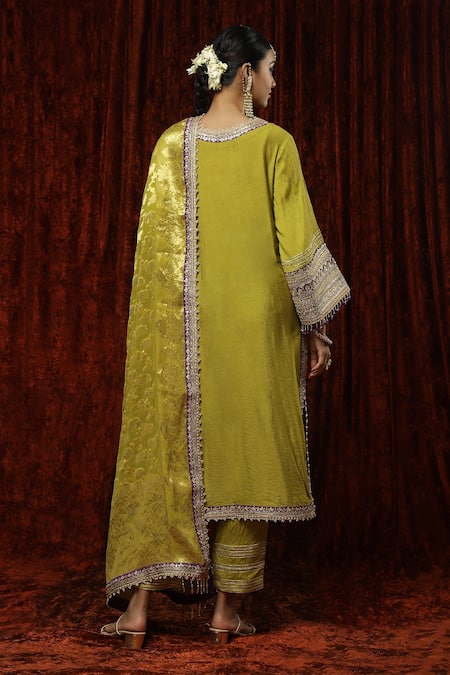 Shop_Shikhar Sharma_Green Silk Chanderi Embroidered Pearl Leaf Neck Kurta Pant Set _at_Aza_Fashions