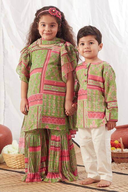 Shop Vivedkids Green Chiffon Embroidery, Sequins Block Print Kurta Sharara Set at Aza Fashions Shop_Vivedkids_Green Chiffon Embroidery, Sequins Block Print Kurta Sharara Set _at_Aza_Fashions