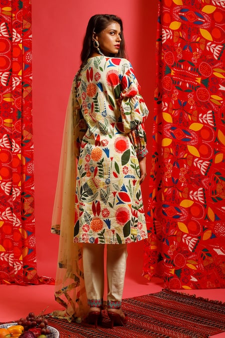 Label Shristi Chetani Floral Print Kurta Set 