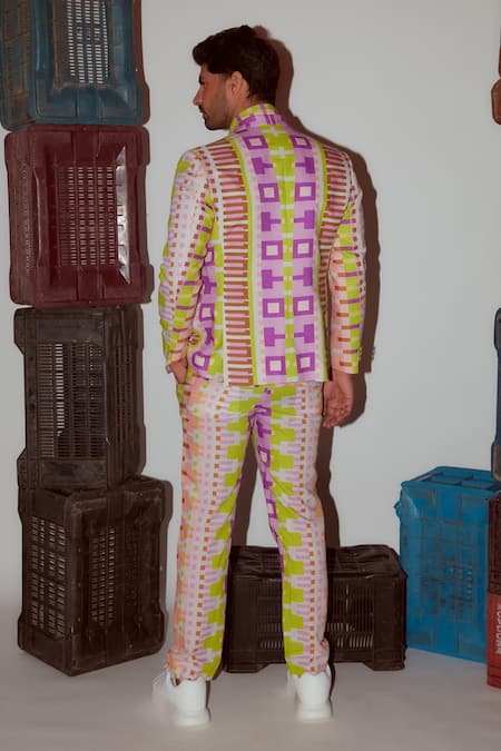 Nirmooha Geometric Print Double Breasted Blazer 