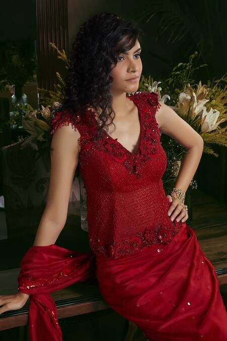 Shop Kisneel By Pam Red Sequins, Embroidery V-neck Pre-draped Saree With Corset Top at Aza Fashions Shop_Kisneel By Pam_Red Sequins, Embroidery V-neck Pre-draped Saree With Corset Top_at_Aza_Fashions