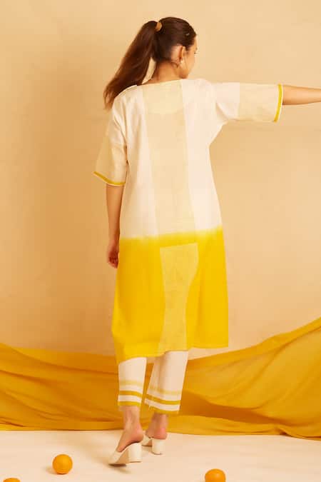 Shop Banana Labs White Cotton Round Neck Tangy Mango Printed Kurta And Pant Set at Aza Fashions Shop_Banana Labs_White Cotton Round Neck Tangy Mango Printed Kurta And Pant Set _at_Aza_Fashions