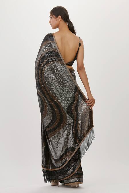 Shop Nakul Sen Black Chiffon Sequins Scoop Neck Work Saree With Blouse at Aza Fashions Shop_Nakul Sen_Black Chiffon Sequins Scoop Neck Work Saree With Blouse_at_Aza_Fashions