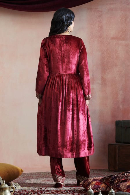 Shop Weaver Story Maroon Velvet, Silk, Cotton Embroidery Round Neck Hand Kurta Set at Aza Fashions Shop_Weaver Story_Maroon Velvet, Silk, Cotton Embroidery Round Neck Hand Kurta Set _at_Aza_Fashions