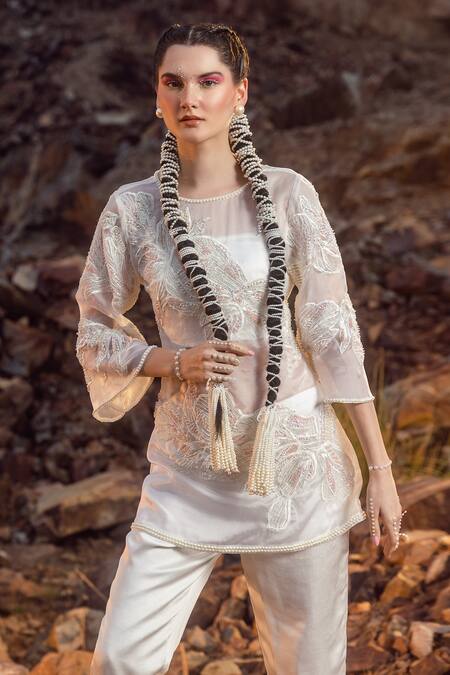 Shop Akanksha Mago White Cotton, Silk Pearls, Embroidery Round Neck Kurta And Pant Set at Aza Fashions Shop_Akanksha Mago_White Cotton, Silk Pearls, Embroidery Round Neck Kurta And Pant Set _at_Aza_Fashions