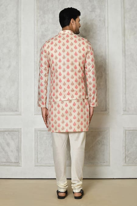 Samyukta Singhania Floral Print Asymmetric Bundi Set 
