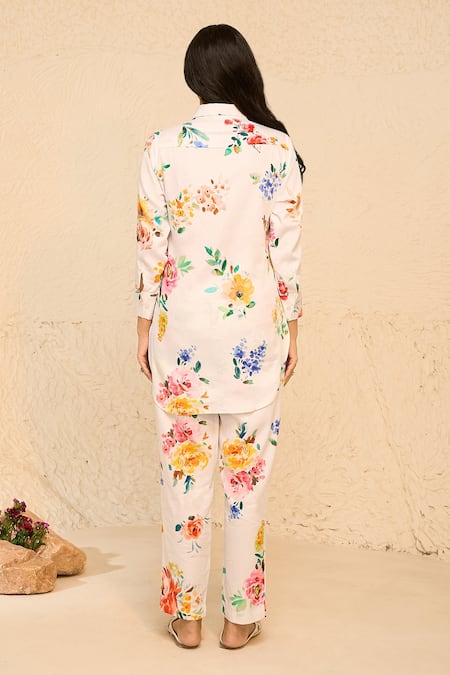 Shop Chrkha White Cotton Satin Collared Flower Bloom Print Shirt With Pant at Aza Fashions Shop_Chrkha_White Cotton Satin Collared Flower Bloom Print Shirt With Pant _at_Aza_Fashions