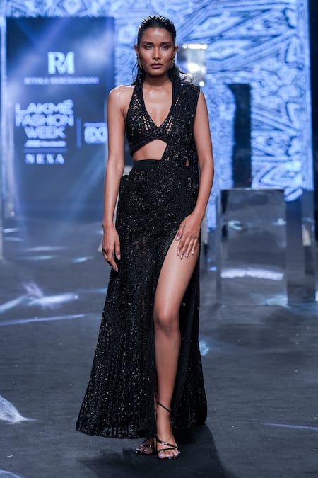 Shop Ritika Mirchandani Black Net Embroidery Dina Pre-constructed Resham Saree With Blouse at Aza Fashions Shop_Ritika Mirchandani_Black Net Embroidery Dina Pre-constructed Resham Saree With Blouse _at_Aza_Fashions