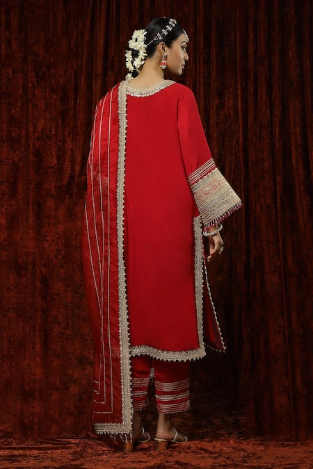Shop Shikhar Sharma Red Silk Chanderi Embroidered Pearl Leaf Neck Kurta Pant Set at Aza Fashions Shop_Shikhar Sharma_Red Silk Chanderi Embroidered Pearl Leaf Neck Kurta Pant Set _at_Aza_Fashions